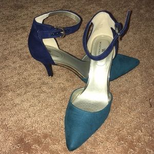 Worthington 2 in heels Size 7